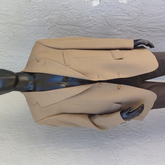 WIMBLEDON OF ENGLAND MEN'S VINTAGE GOLD BUTTON LUXURY BLAZER (COSTA RICA) - Picture 4 of 17